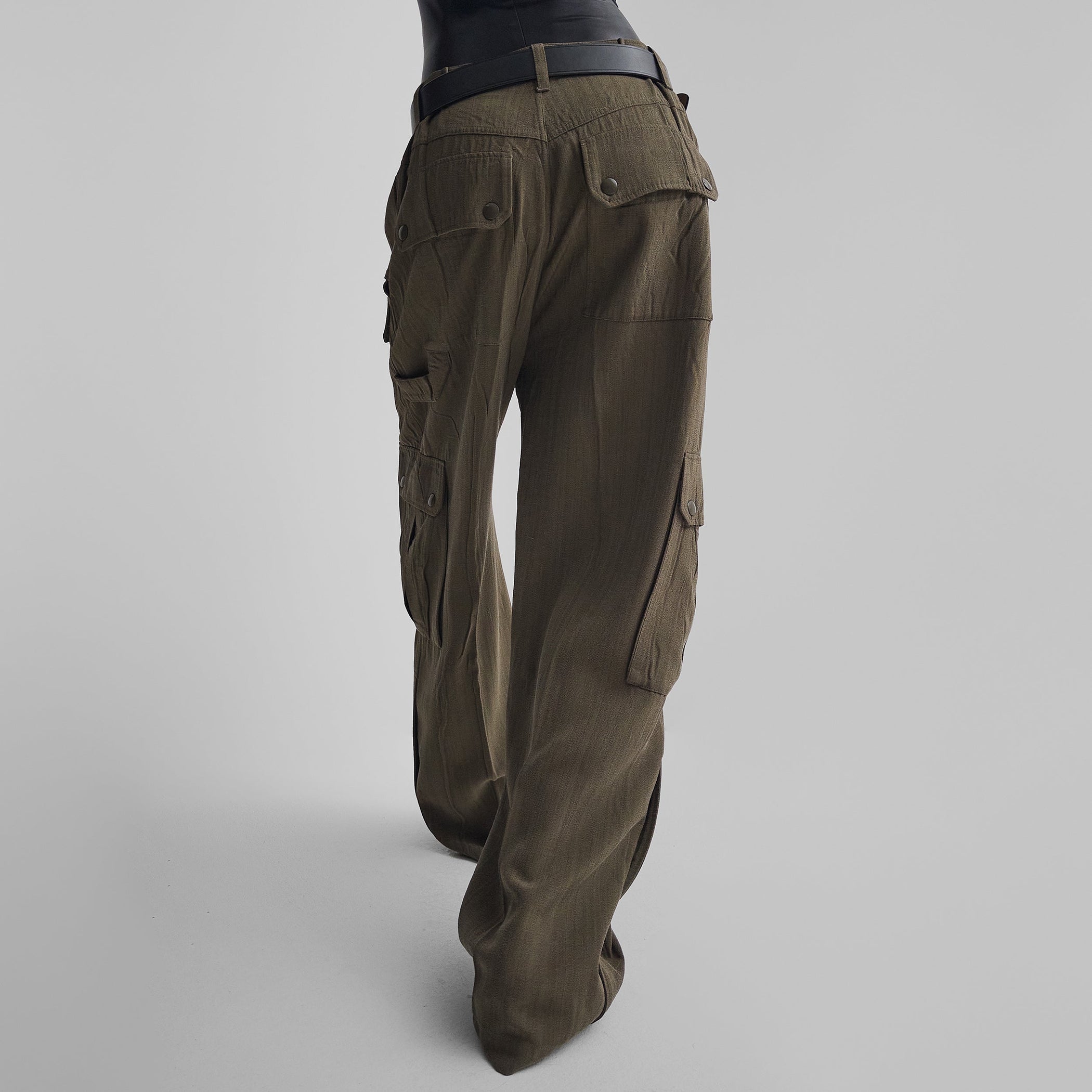Back view of model wearing PATCH POCKET CARGO TROUSERS in shroom