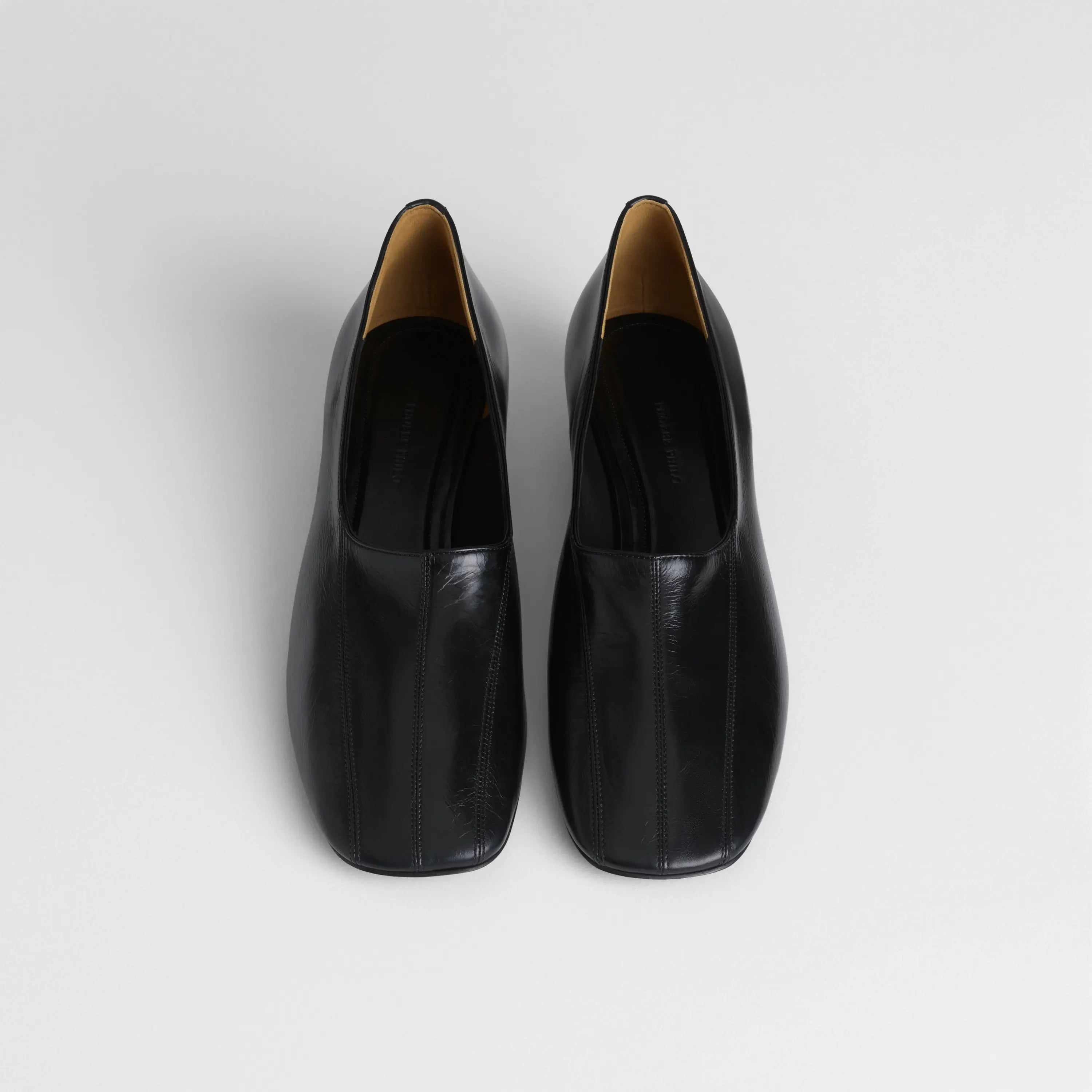 PHOEBE PHILO | CLUB SLIPPER | BLACK SHINY LEATHER
