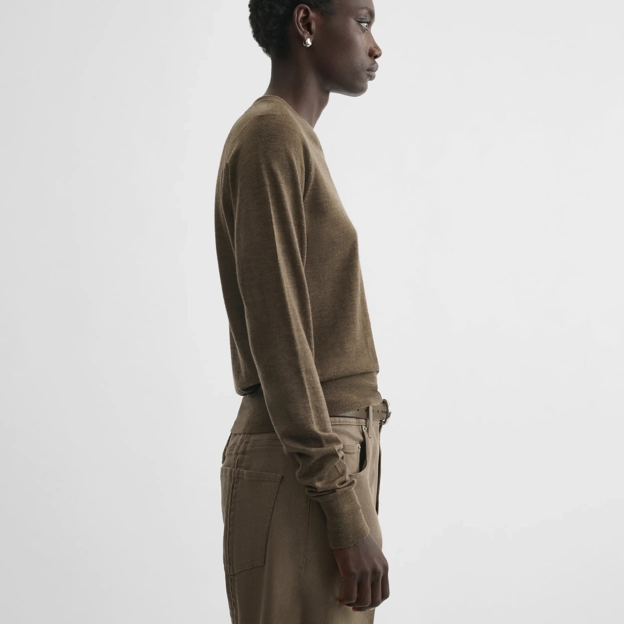Side view of shrunk v-neck in taupe wool