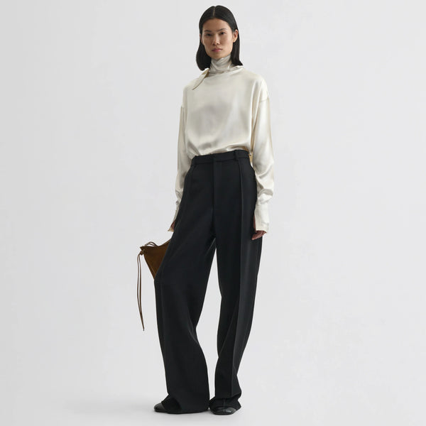 トップス PHOEBE PHILO UPRIGHT-COLLAR SHIRT PHOEBE PHILO | LIQUID KNOT COLLAR TOP | CREAM SILK
