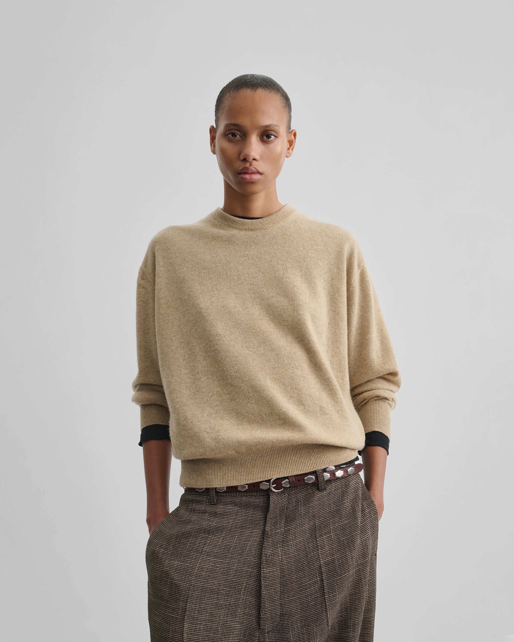 Front view of model wearing CLASSIC CREW NECK in oatmeal wool