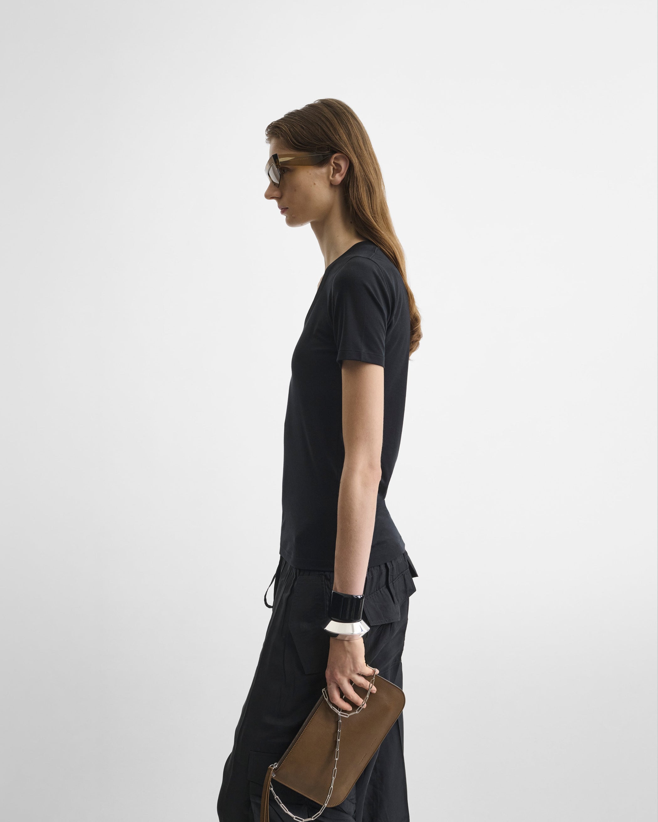 View of SCOOP T. in black cotton