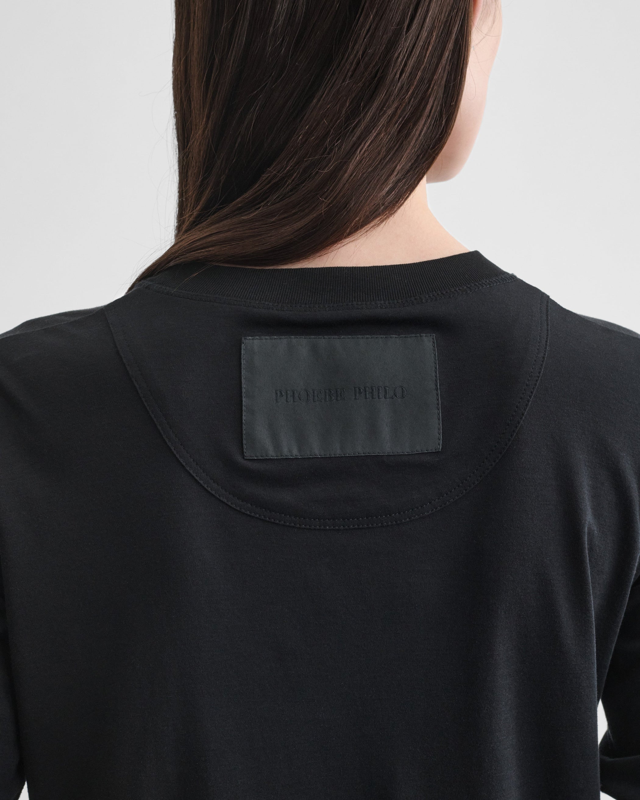 View of CROPPED SLEEVE TEE in black cotton